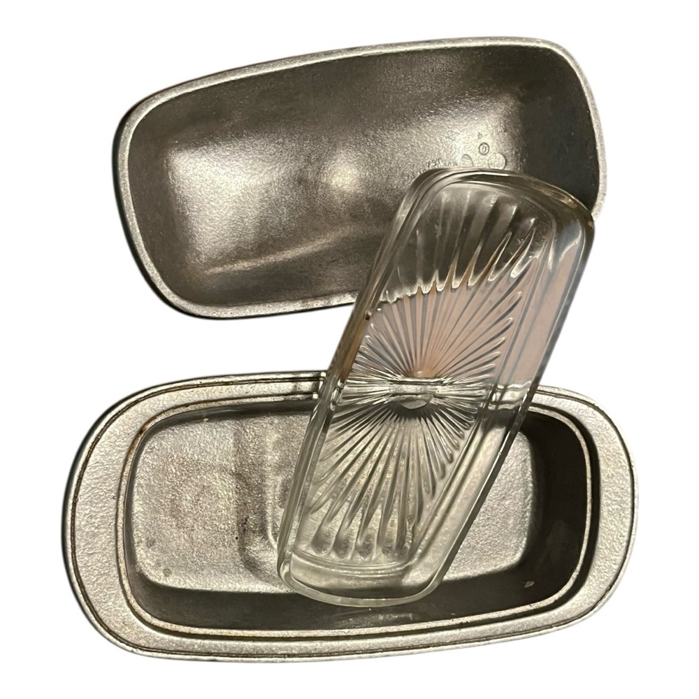 Wilton pewter butter dish glass insert Mount Joy PA 8” L primitive farmhouse vtg